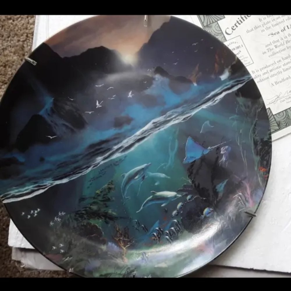 Collectible Dolphin sea plate